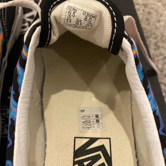 Van’s authentic sneakers with flames - Picture 4 of 5